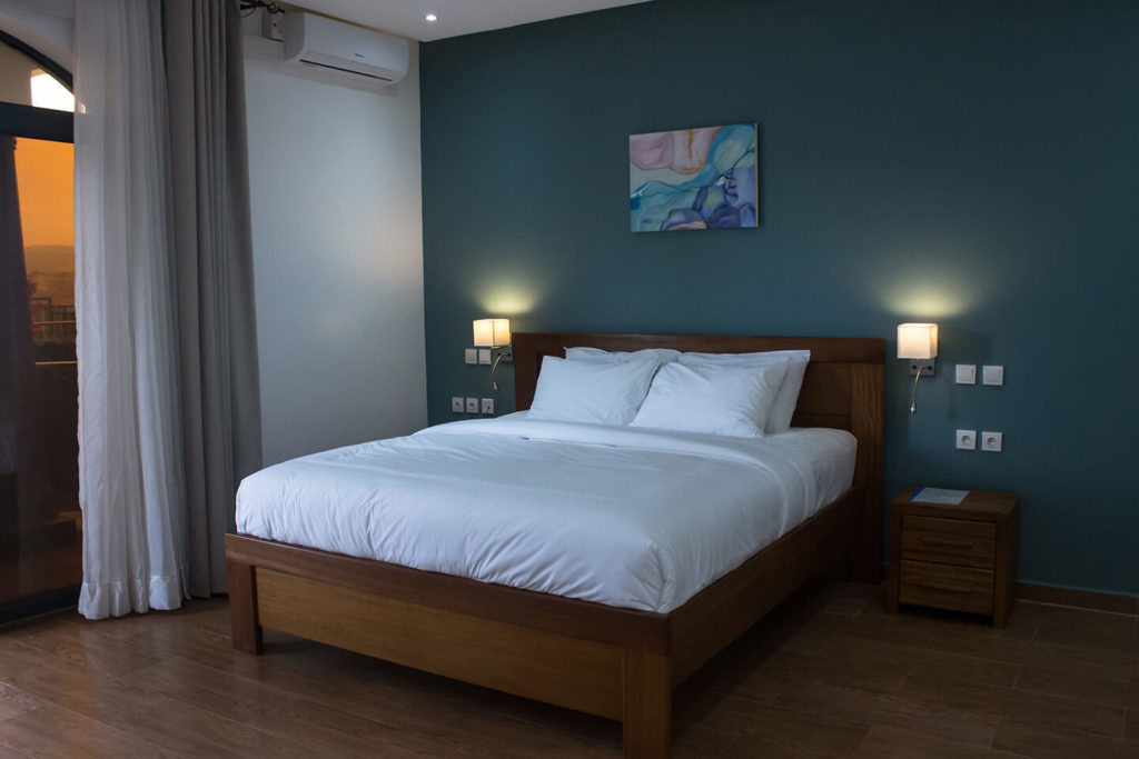 Ingagi Room Bed | Peaceful Room Stays For Nature Lovers